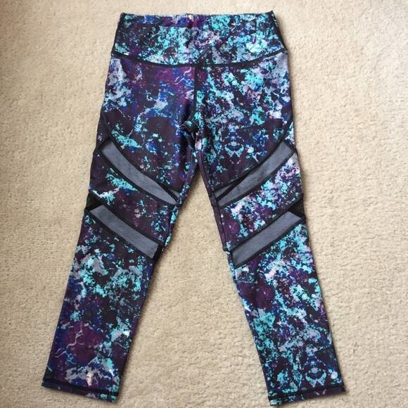 Fabletics Capri Workout‎ Leggings Size XS - Picture 1 of 8